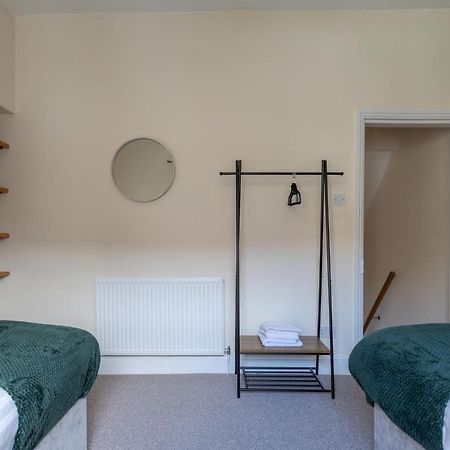 Milton Stays - Cosy 2 Bed House, 15 Min Walk To York City Center, For Up To 6 - With Period Features, Fireplace, Superfast Wi-Fi, Private Garden, Free On Street Parking 外观 照片