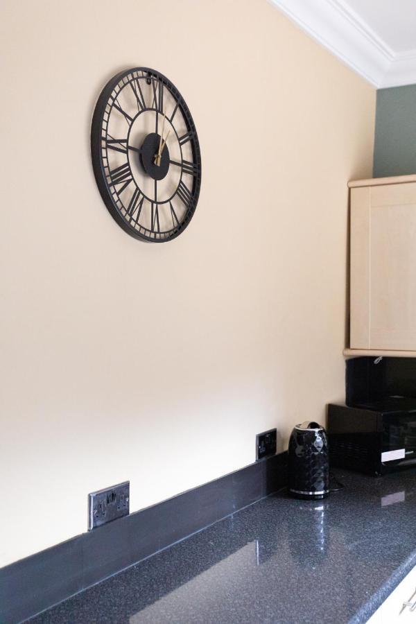Milton Stays - Cosy 2 Bed House, 15 Min Walk To York City Center, For Up To 6 - With Period Features, Fireplace, Superfast Wi-Fi, Private Garden, Free On Street Parking 外观 照片