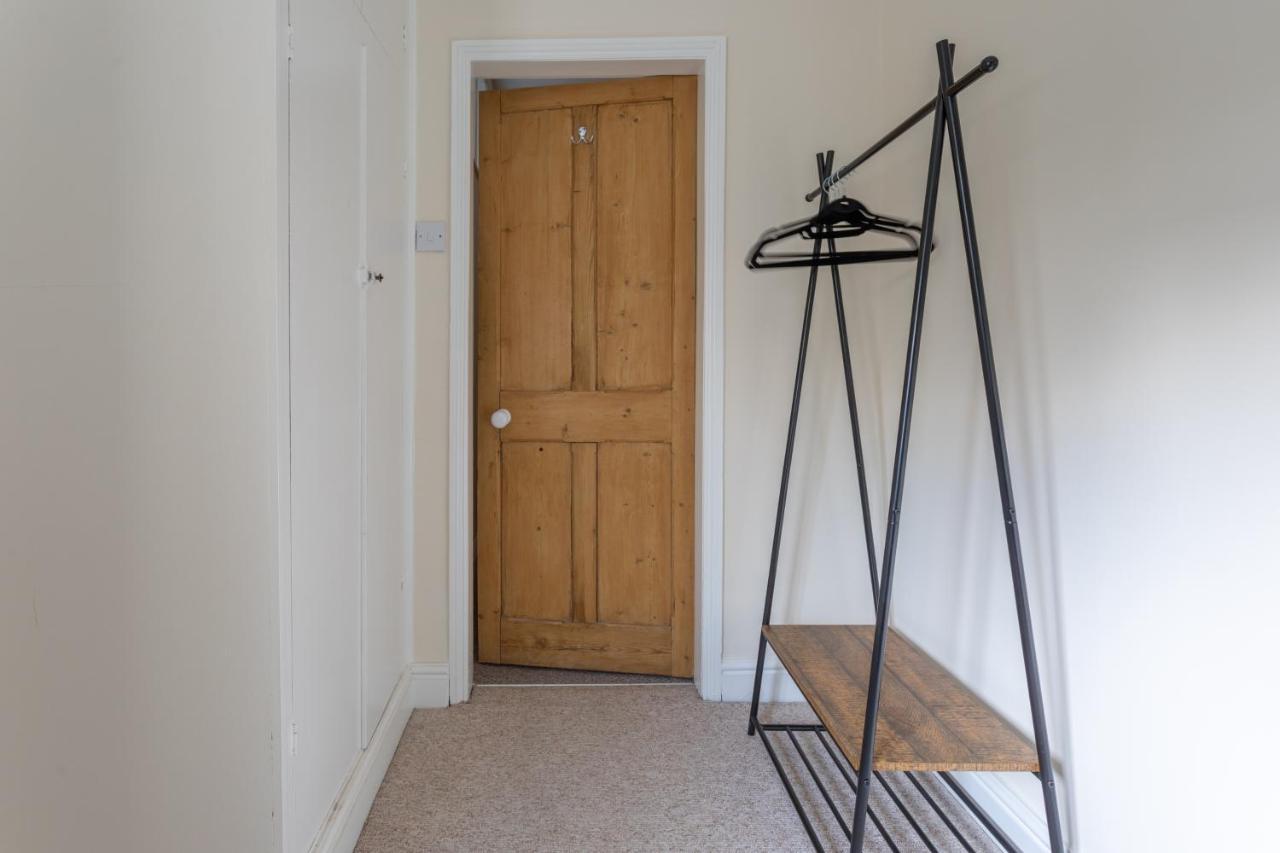 Milton Stays - Cosy 2 Bed House, 15 Min Walk To York City Center, For Up To 6 - With Period Features, Fireplace, Superfast Wi-Fi, Private Garden, Free On Street Parking 外观 照片